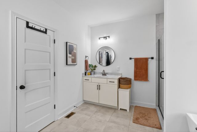 1401 Apple Blossom Rd, Clarksville, TN 37042