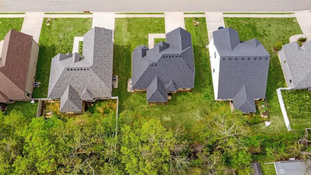 1401 Apple Blossom Rd, Clarksville, TN 37042