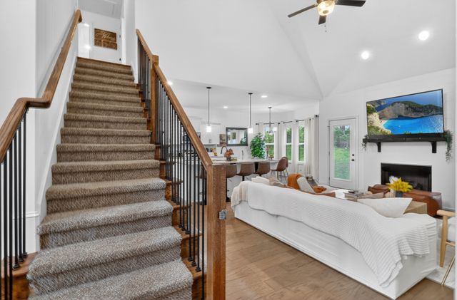 1401 Apple Blossom Rd, Clarksville, TN 37042