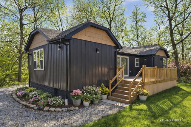 7325 Locust Avenue, Gary, IN 46403