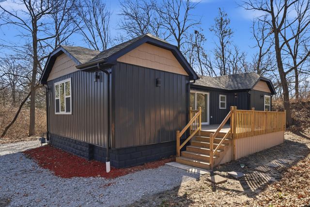 7325 Locust Avenue, Gary, IN 46403