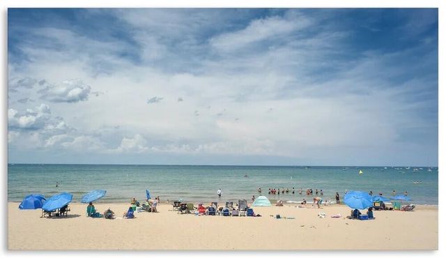 7325 Locust Avenue, Gary, IN 46403