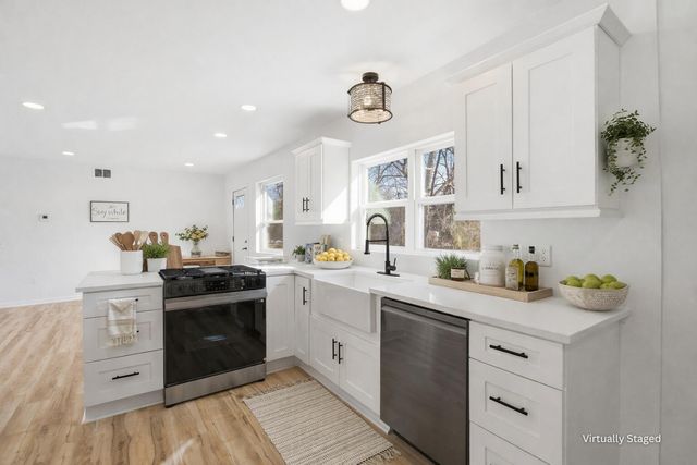 7325 Locust Avenue, Gary, IN 46403