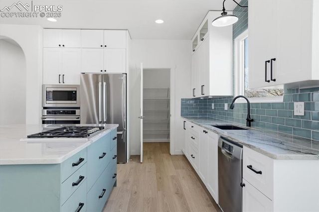 285 S Raven Mine Drive, Colorado Springs, CO 80905