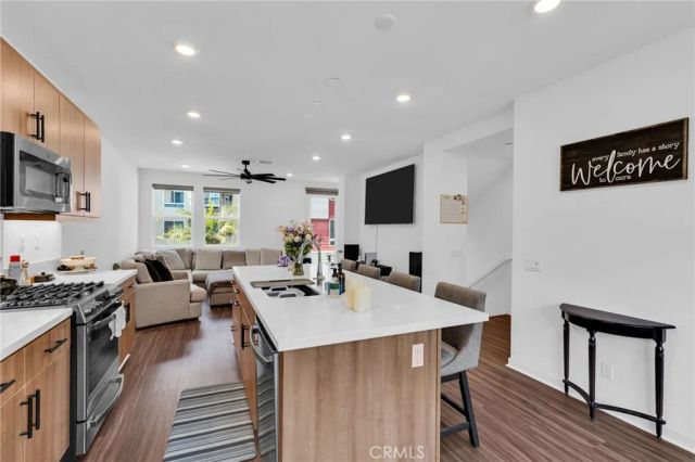 773 S Grable, Orange, CA 92868