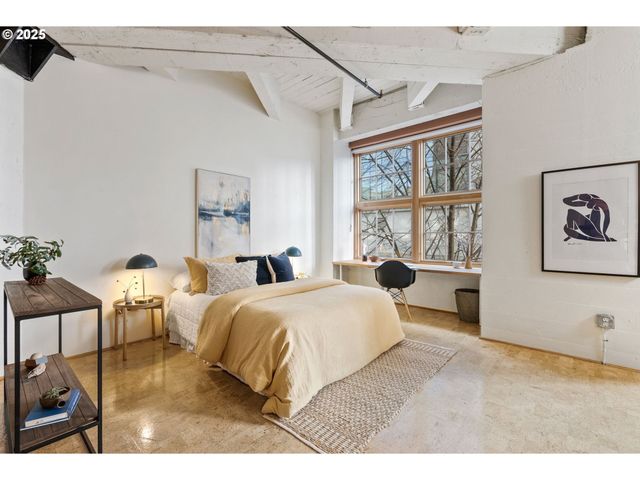 1420 Nw Lovejoy St 309, Portland, OR 97209
