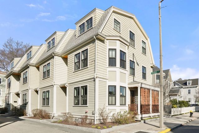 1-7 Atwood Sq 5, Boston, MA 02130