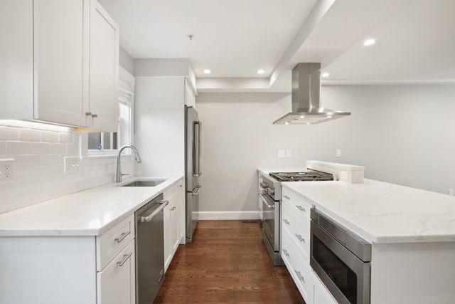 1-7 Atwood Sq 5, Boston, MA 02130