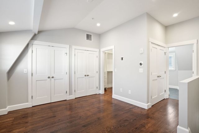 1-7 Atwood Sq 5, Boston, MA 02130