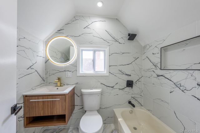 13016 232nd Street, Laurelton, NY 11413