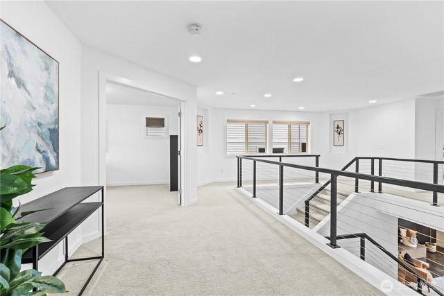 2414 Garden Court N, Renton, WA 98056