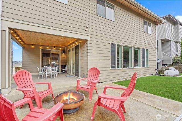 2414 Garden Court N, Renton, WA 98056