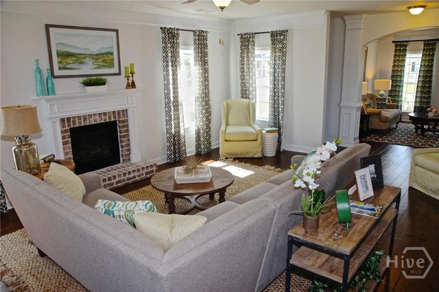 105 Ballasalla Loop, Savannah, GA 31407