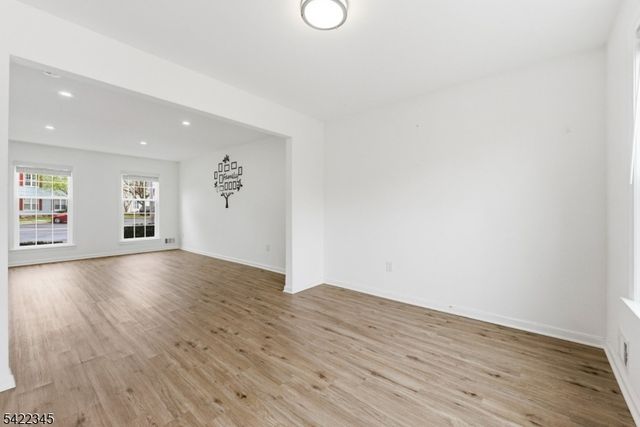 72 Boxgrove Place, Franklin Twp., NJ 08873