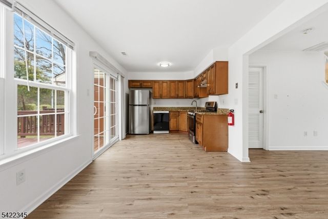 72 Boxgrove Place, Franklin Twp., NJ 08873