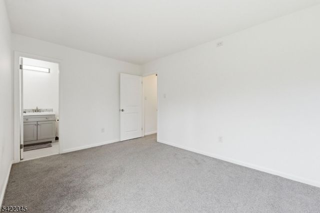72 Boxgrove Place, Franklin Twp., NJ 08873