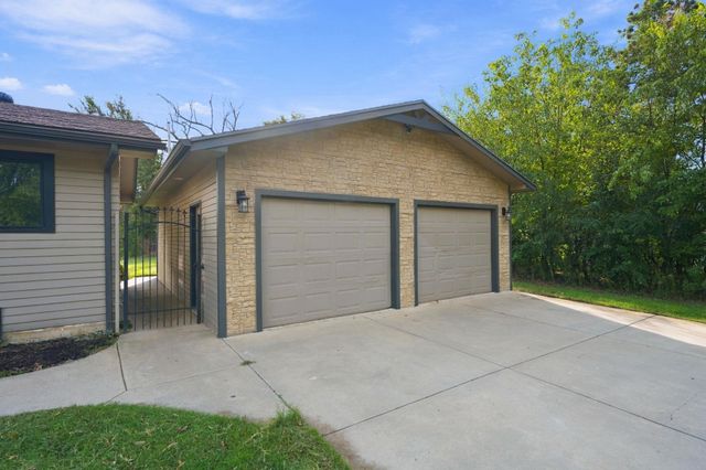 626 S Atherton, Maize, KS 67101