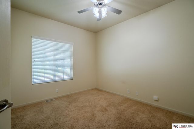 13707 S 14th Street, Bellevue, NE 68123