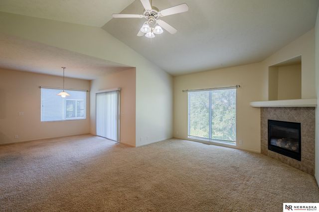 13707 S 14th Street, Bellevue, NE 68123