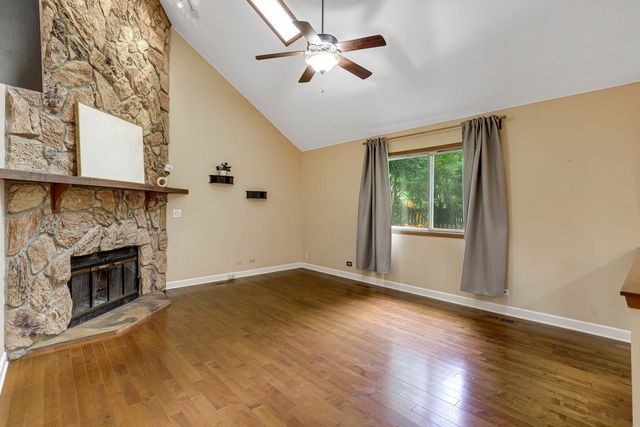 1117 Wishing Well Lane, Naperville, IL 60564