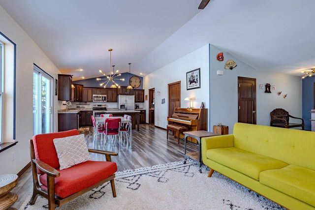 6610 SARISSA DRIVE, Wausau, WI 54401