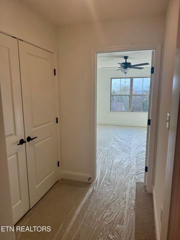 1729 Bennett Village Drive, Maryville, TN 37804