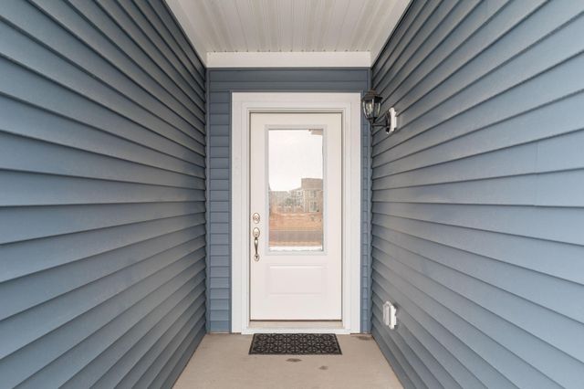 5381 395th Street, North Branch, MN 55056