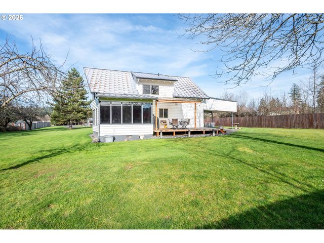 1239 ROSE VALLEY Rd, Kelso, WA 98626