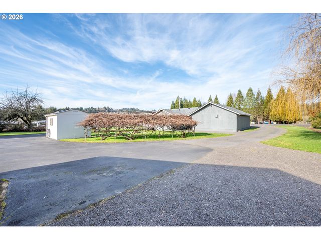 1239 ROSE VALLEY Rd, Kelso, WA 98626