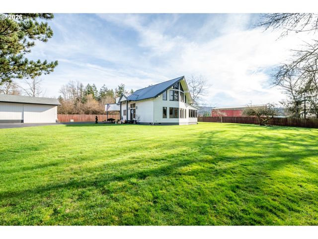 1239 ROSE VALLEY Rd, Kelso, WA 98626