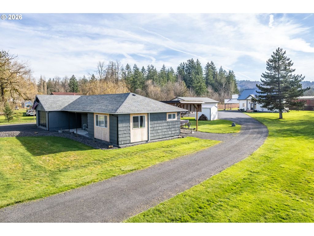 1239 ROSE VALLEY Rd, Kelso, WA 98626