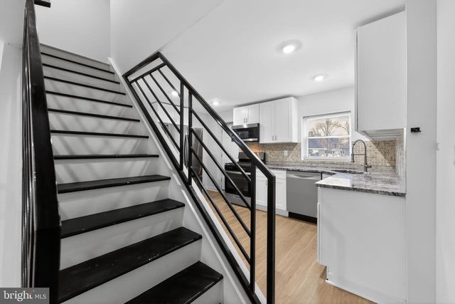 3055 KEARSARGE RD, Camden, NJ 08104