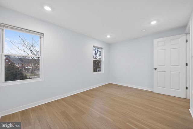 3055 KEARSARGE RD, Camden, NJ 08104