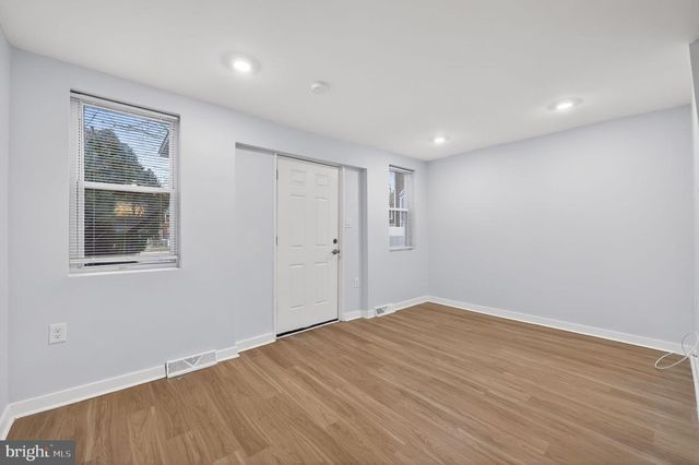 3055 KEARSARGE RD, Camden, NJ 08104