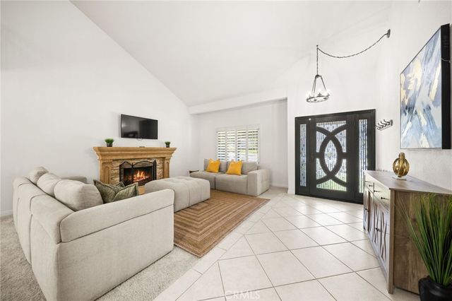 731 Langer, Placentia, CA 92870