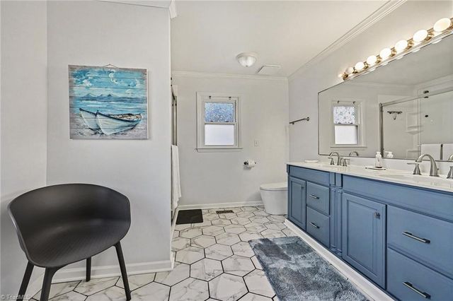 731 Barrington Park Circle, Kernersville, NC 27284