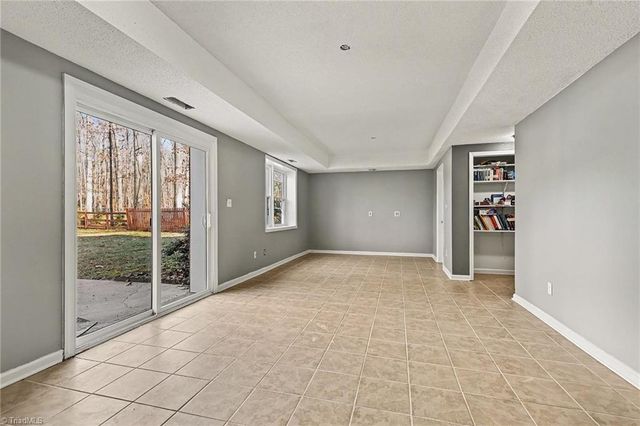 731 Barrington Park Circle, Kernersville, NC 27284