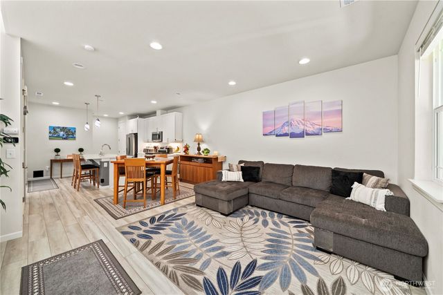 13205 192nd Avenue E, Bonney Lake, WA 98391