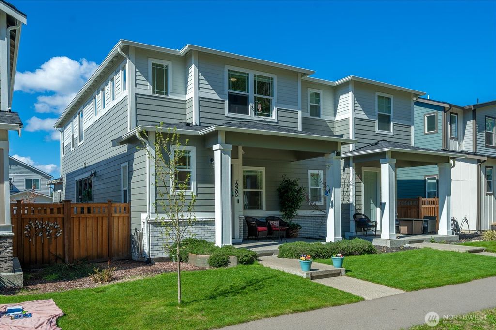 13205 192nd Avenue E, Bonney Lake, WA 98391