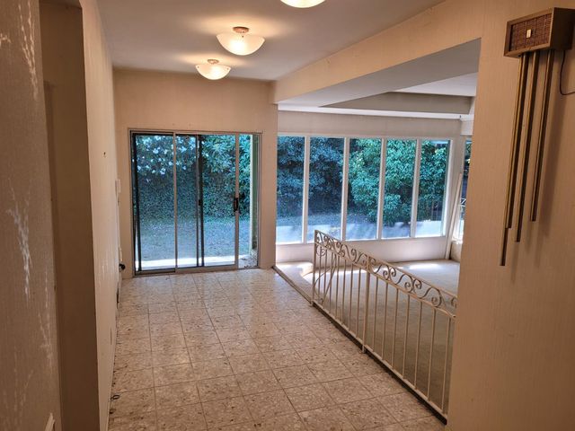 4247 Mapel Ln, Carmichael, CA 95608