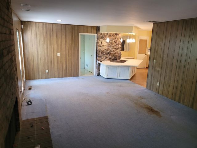 4247 Mapel Ln, Carmichael, CA 95608