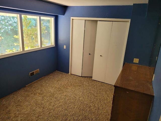 4247 Mapel Ln, Carmichael, CA 95608