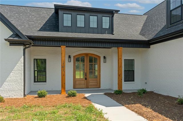 274 Garnet Lane, Lexington, NC 27295