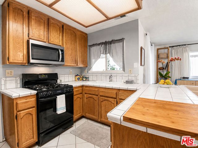 2517 N Millstream Lane, Orange, CA 92865