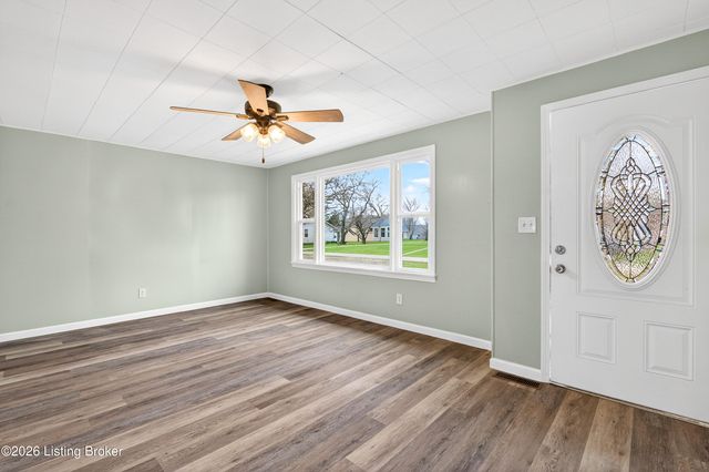 213 Odell Ct, Taylorsville, KY 40071