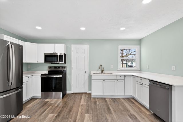 213 Odell Ct, Taylorsville, KY 40071