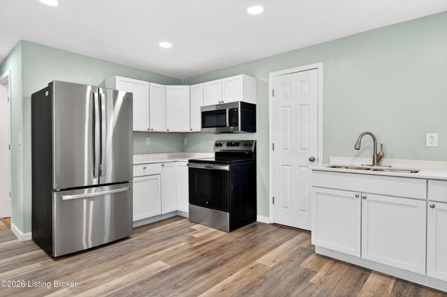 213 Odell Ct, Taylorsville, KY 40071