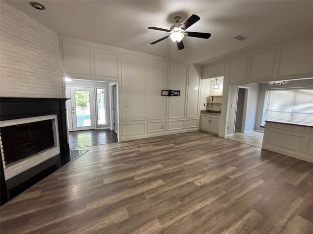 5008 Edgewater Drive, Rowlett, TX 75088