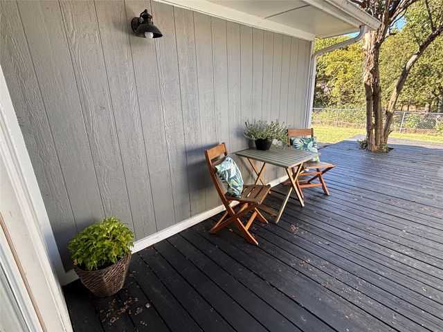 5008 Edgewater Drive, Rowlett, TX 75088