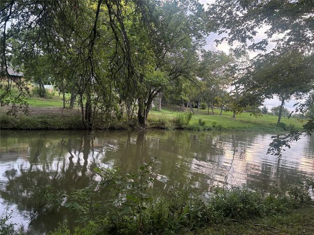 5008 Edgewater Drive, Rowlett, TX 75088